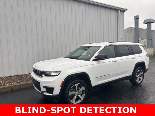 2025 Jeep Grand Cherokee L photo 3