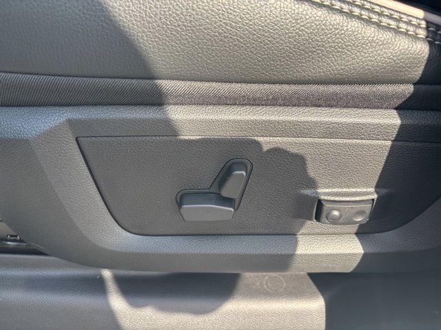 2026 RAM 2500 Laramie - Photo 8