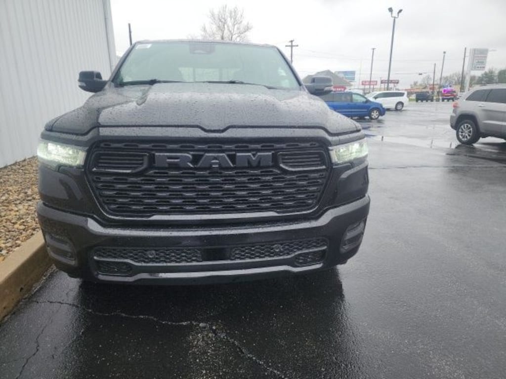 New 2026 Ram 1500 BIG HORN CREW CAB 4X4 5'7 BOX Pickup