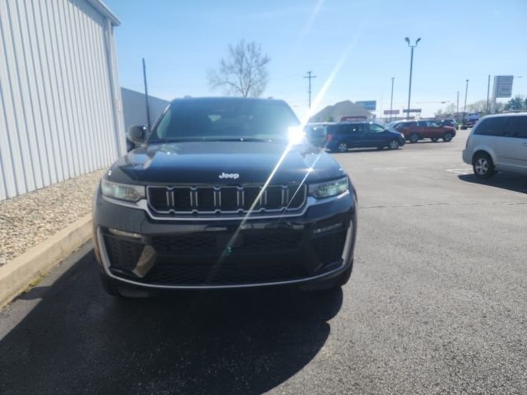 New 2026 Jeep Grand Cherokee LIMITED 4X4 Sport Utility