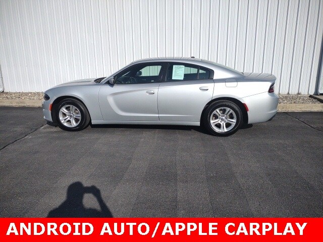 2022 Dodge Charger SXT photo 4
