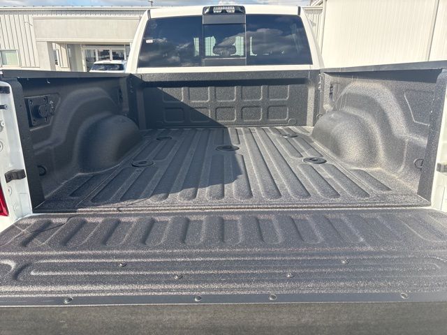 2026 RAM 2500 Laramie - Photo 11