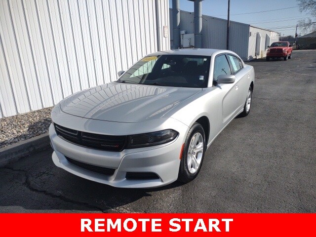 2022 Dodge Charger SXT photo 3
