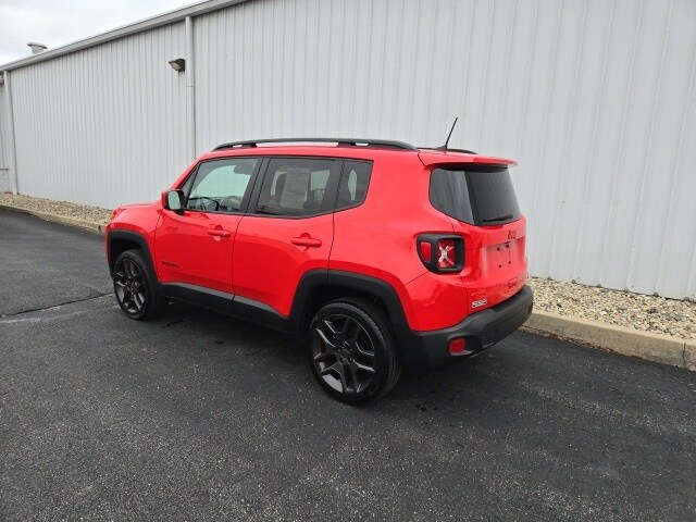 2022 Jeep Renegade Altitude photo 2