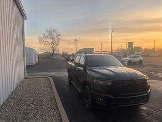 2026 Ram 1500 BIG HORN CREW CAB 4X4 5'7 BOX Pickup
