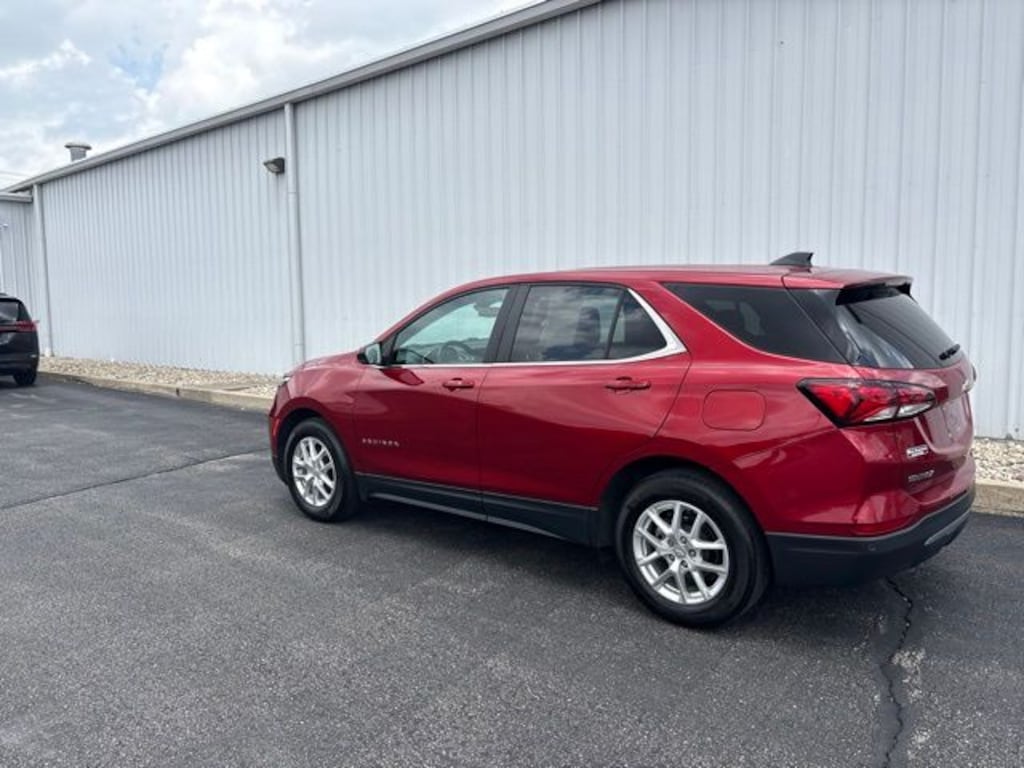 Used 2023 Chevrolet Equinox LT SUV