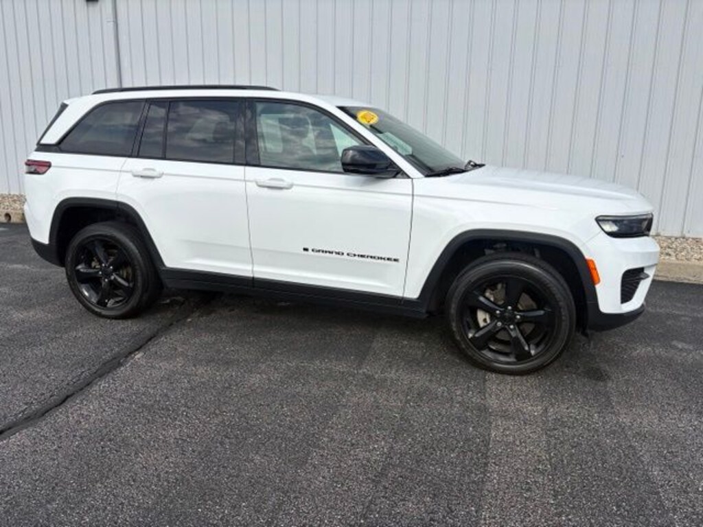 Used 2024 Jeep Grand Cherokee Altitude X SUV