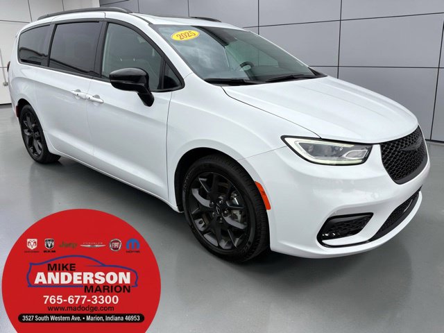  Chrysler Pacifica