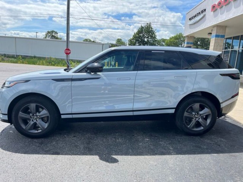 Used 2025 Land Rover Range Rover Velar Dynamic SE SUV