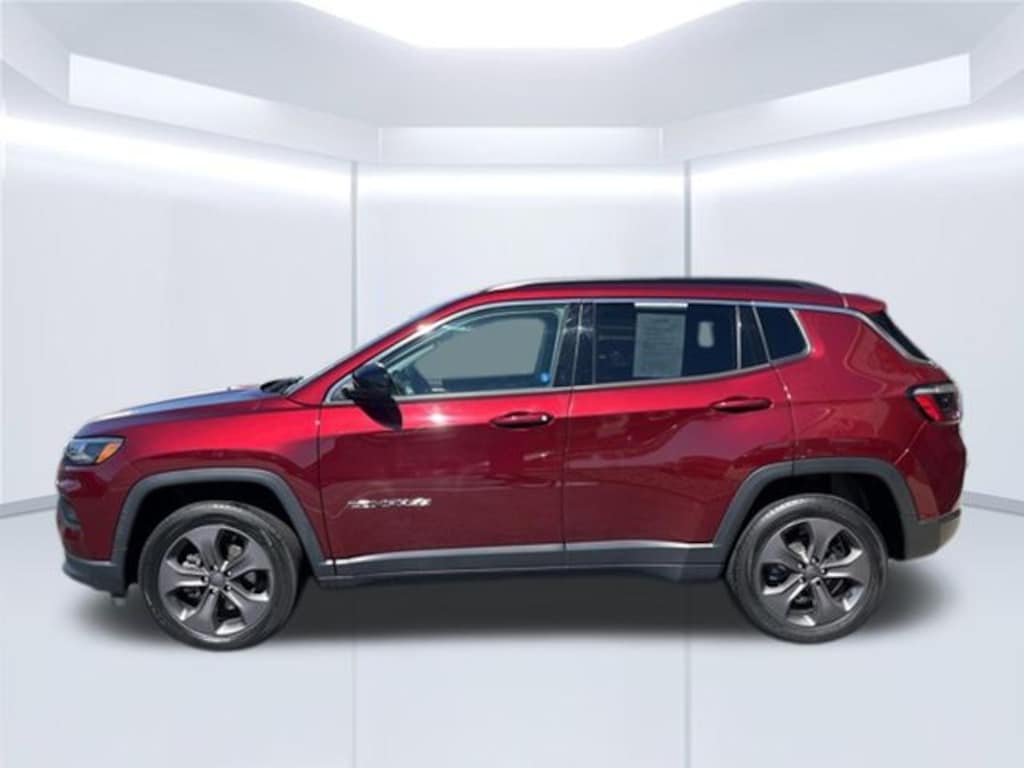 Used 2022 Jeep Compass Latitude Lux SUV