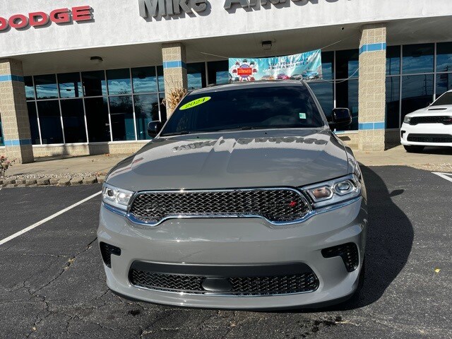 2024 Dodge Durango SXT Plus photo 2