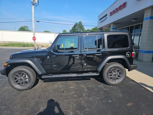 2025 Jeep Wrangler Sport S photo 4