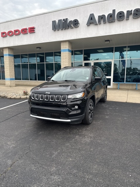 Used 2022 Jeep Compass Limited with VIN 3C4NJDCB0NT209482 for sale in Rochester, IN