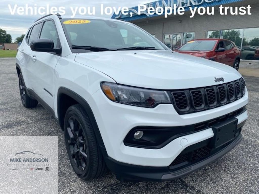 Used 2025 Jeep Compass Latitude SUV