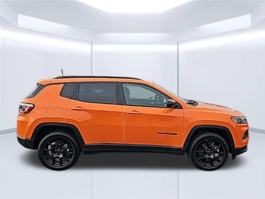 New 2026 Jeep Compass LATITUDE ALTITUDE 4X4 Sport Utility