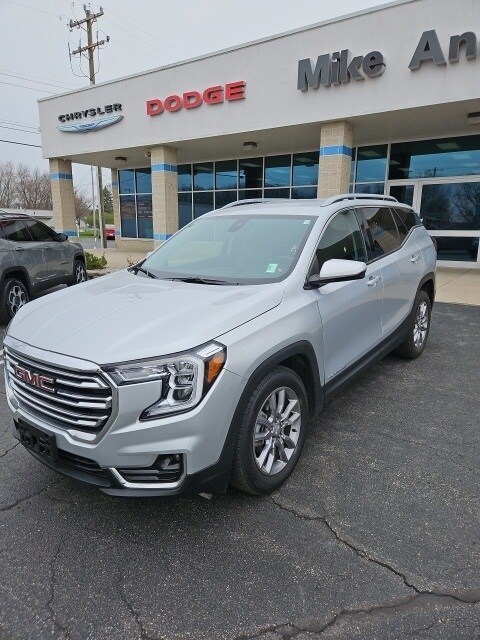 2022 Gmc Terrain SLT photo 3
