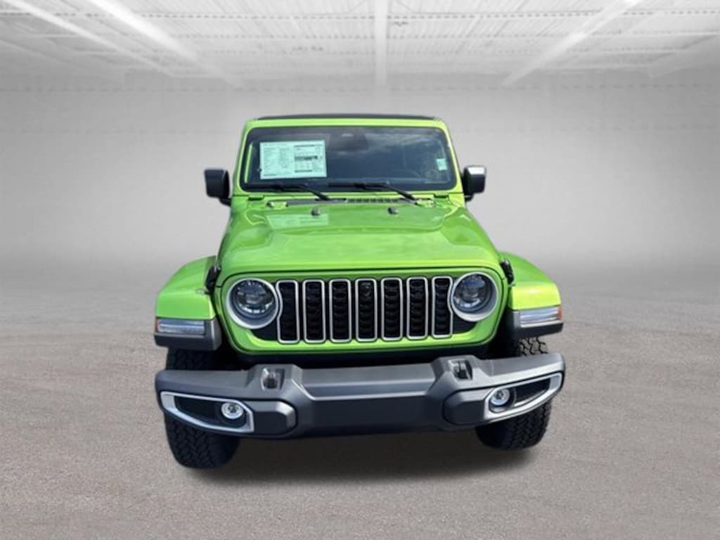 New 2026 Jeep Wrangler 4-DOOR SAHARA Sport Utility