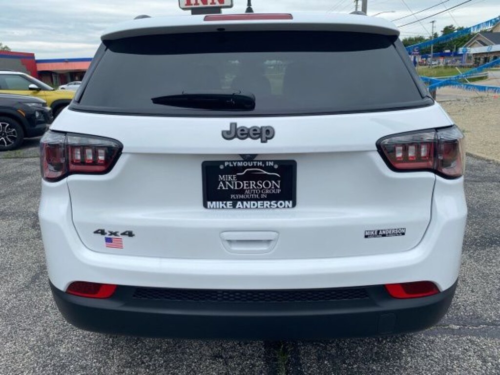 Used 2025 Jeep Compass Latitude SUV