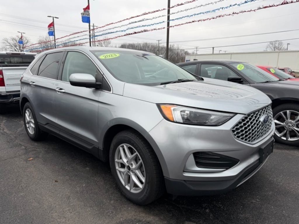 Used 2023 Ford Edge SEL SUV