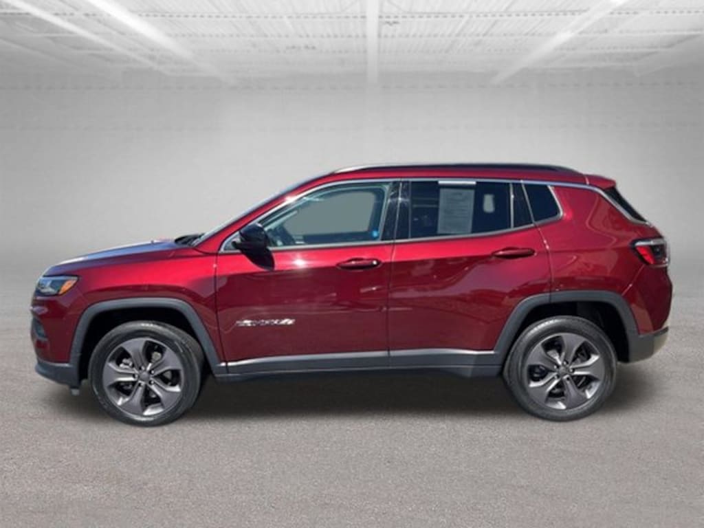 Used 2022 Jeep Compass Latitude Lux SUV