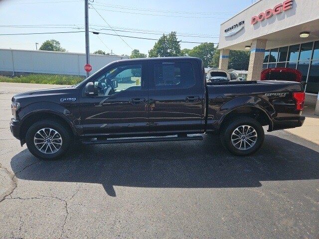 2020 Ford F-150 XLT photo 3