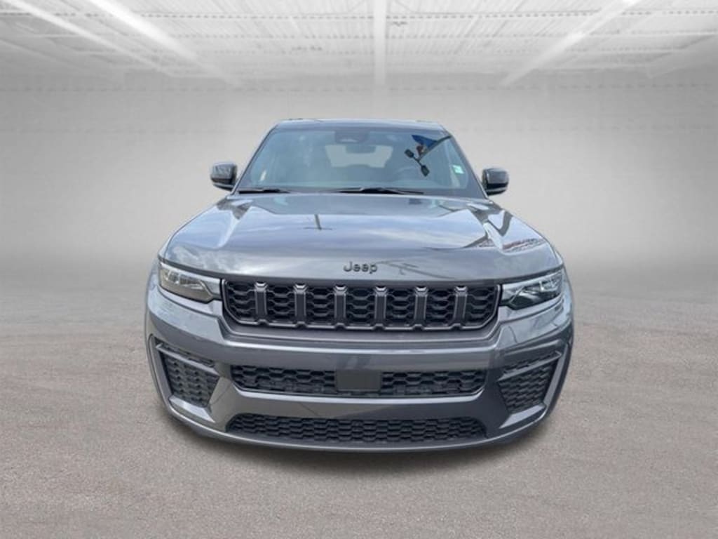 New 2026 Jeep Grand Cherokee LAREDO ALTITUDE 4X4 Sport Utility