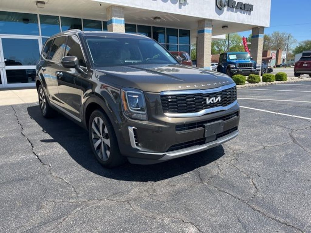 Used 2022 Kia Telluride S SUV