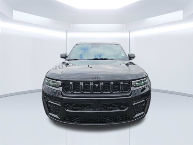 New 2027 Jeep Grand Cherokee 2 Row LIMITED 4X4 Sport Utility