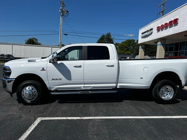2026 Ram 3500 Laramie photo 3