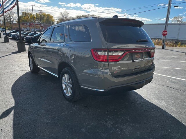 2024 Dodge Durango SXT Plus photo 2