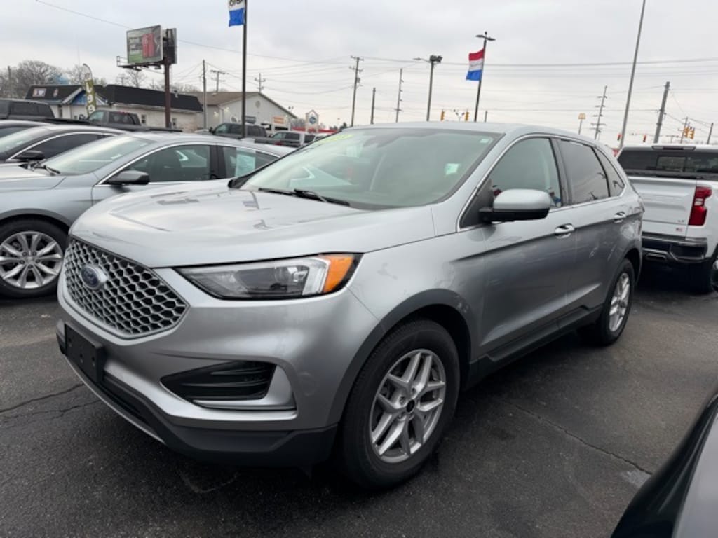 Used 2023 Ford Edge SEL SUV