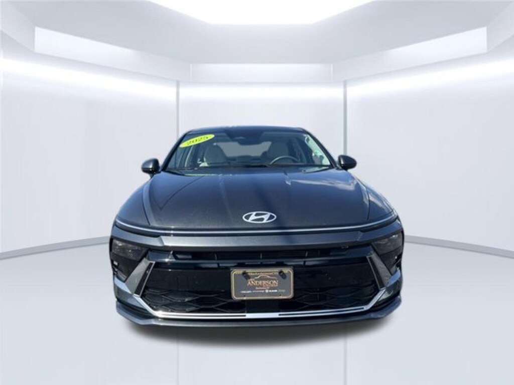 Used 2025 Hyundai Sonata SEL Sedan
