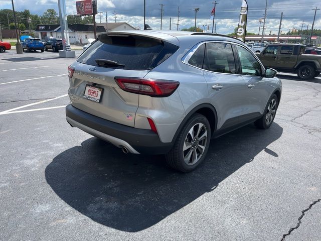 2023 Ford Escape Platinum - Photo 8