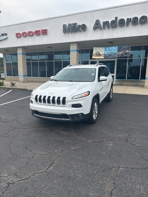 Used 2016 Jeep Cherokee Limited with VIN 1C4PJMDS7GW326674 for sale in Rochester, IN