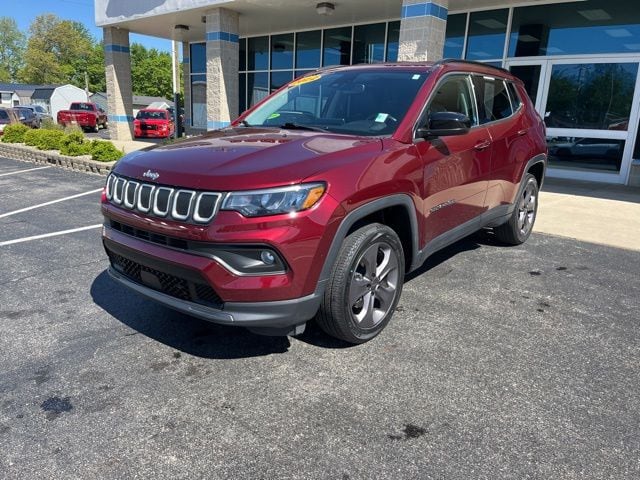 2022 Jeep Compass Latitude Lux 4X4's photo