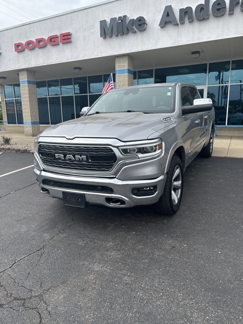 Used 2019 RAM Ram 1500 Pickup Limited with VIN 1C6SRFHT6KN551269 for sale in Rochester, IN