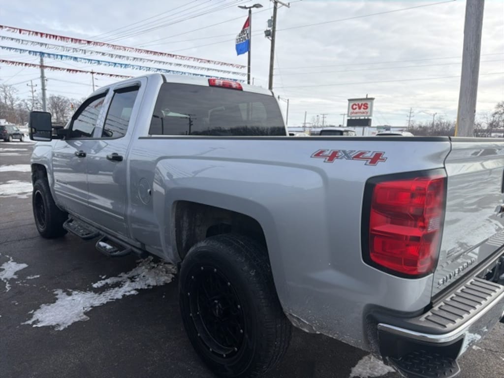 Used 2017 Chevrolet Silverado 1500 LT Truck