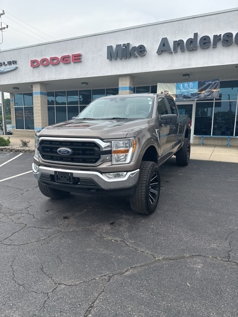 Used 2022 Ford F-150 XLT with VIN 1FTFW1E55NKE09156 for sale in Rochester, IN