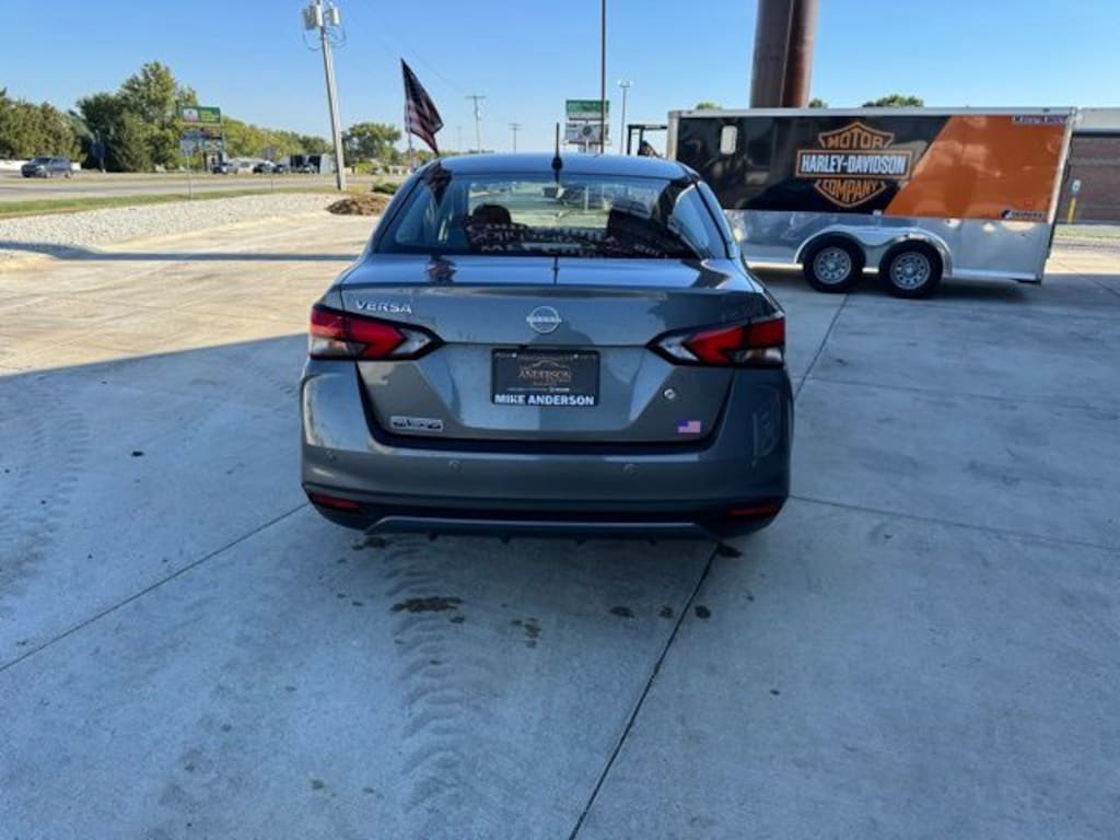 Used 2024 Nissan Versa 1.6 S Sedan