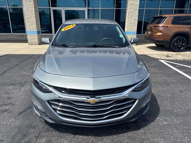 Used 2024 Chevrolet Malibu 1LT with VIN 1G1ZD5ST3RF143091 for sale in Rochester, IN