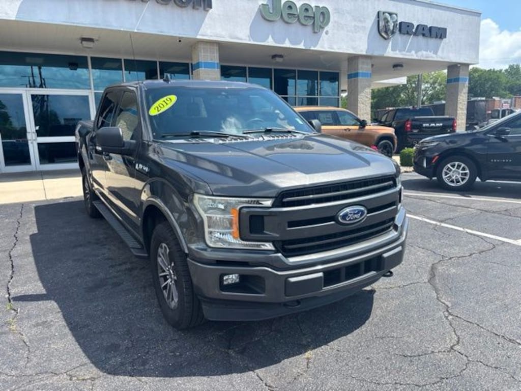Used 2019 Ford F-150 XLT Truck