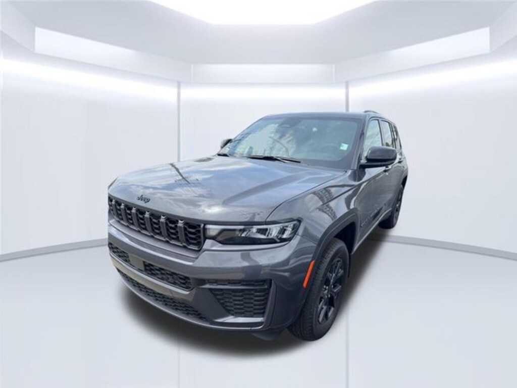 New 2026 Jeep Grand Cherokee LAREDO ALTITUDE 4X4 Sport Utility