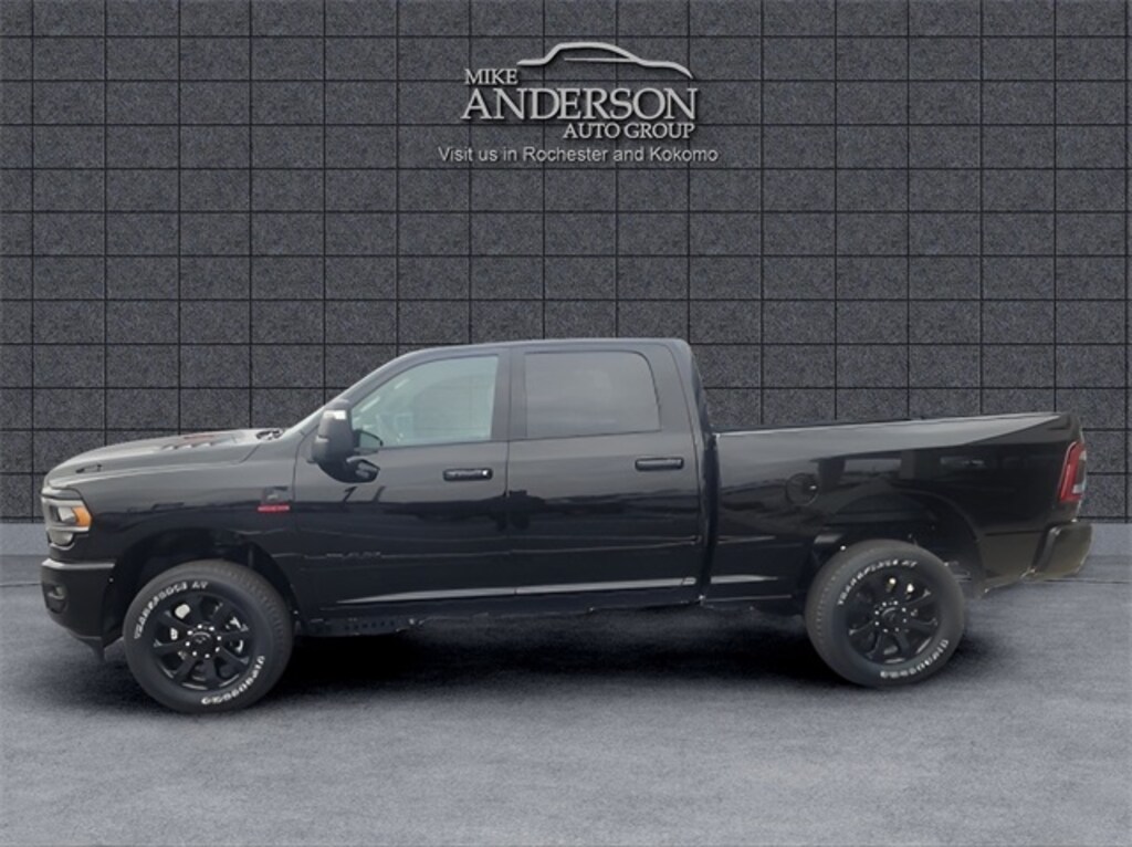 Diamond Black Crystal Pearlcoat New 2024 Ram 2500 LARAMIE CREW CAB 4X4 6'4 BOX For Sale
