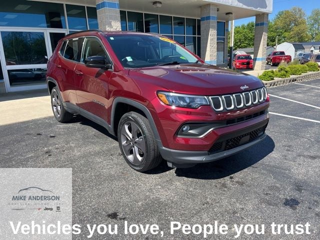 2022 Jeep Compass Latitude Lux 4X4's photo