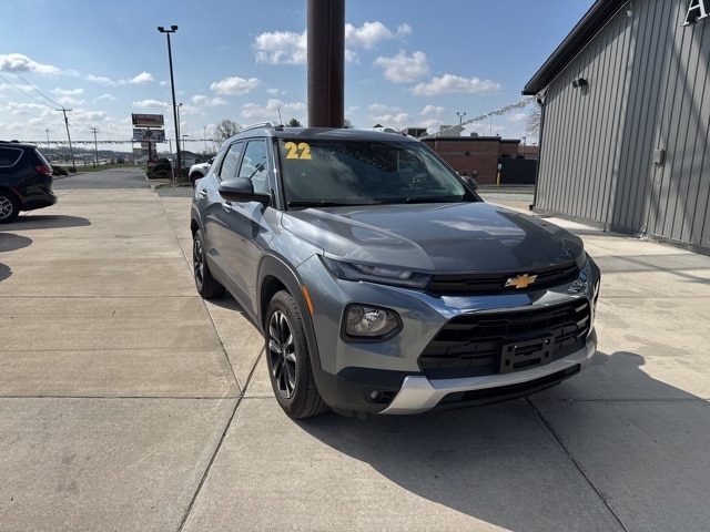 Used 2022 Chevrolet Trailblazer LT with VIN KL79MPSL2NB042710 for sale in Rochester, IN