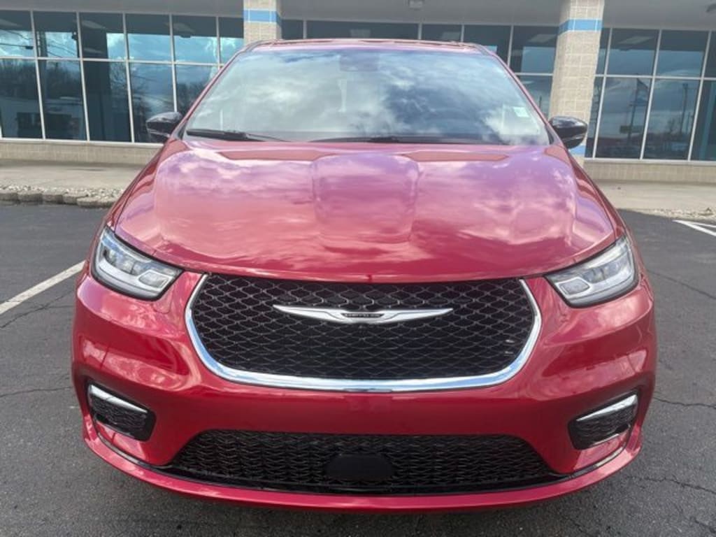 New 2026 Chrysler Pacifica SELECT Passenger Van