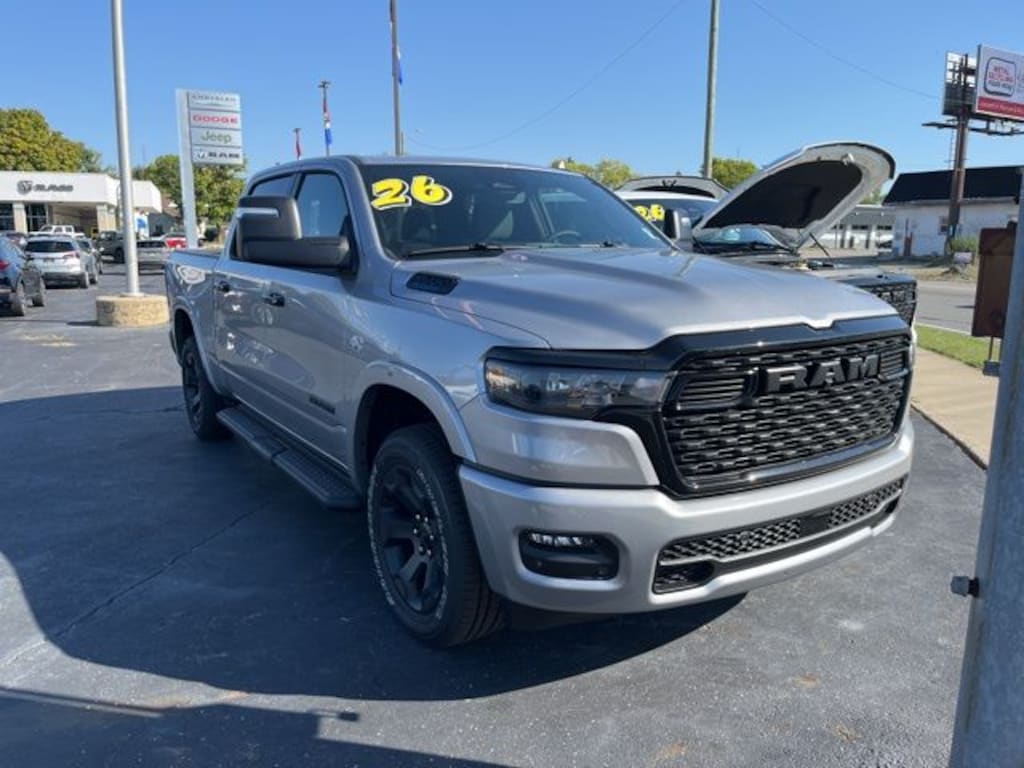 New 2026 Ram 1500 BIG HORN CREW CAB 4X4 5'7 BOX Pickup