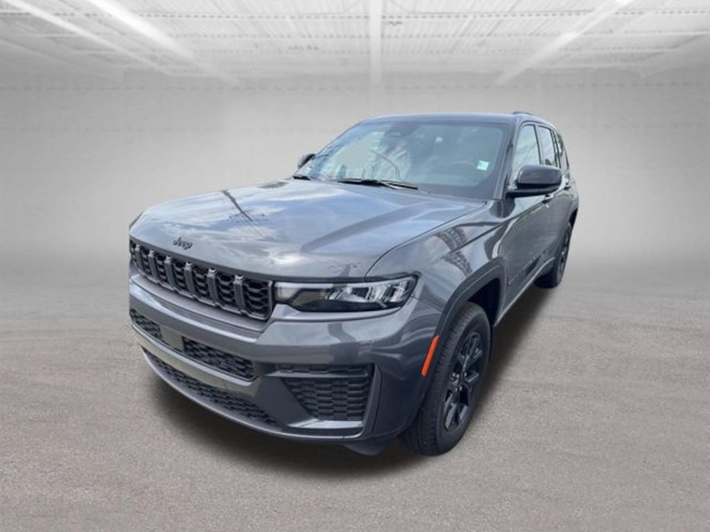 New 2026 Jeep Grand Cherokee LAREDO ALTITUDE 4X4 Sport Utility