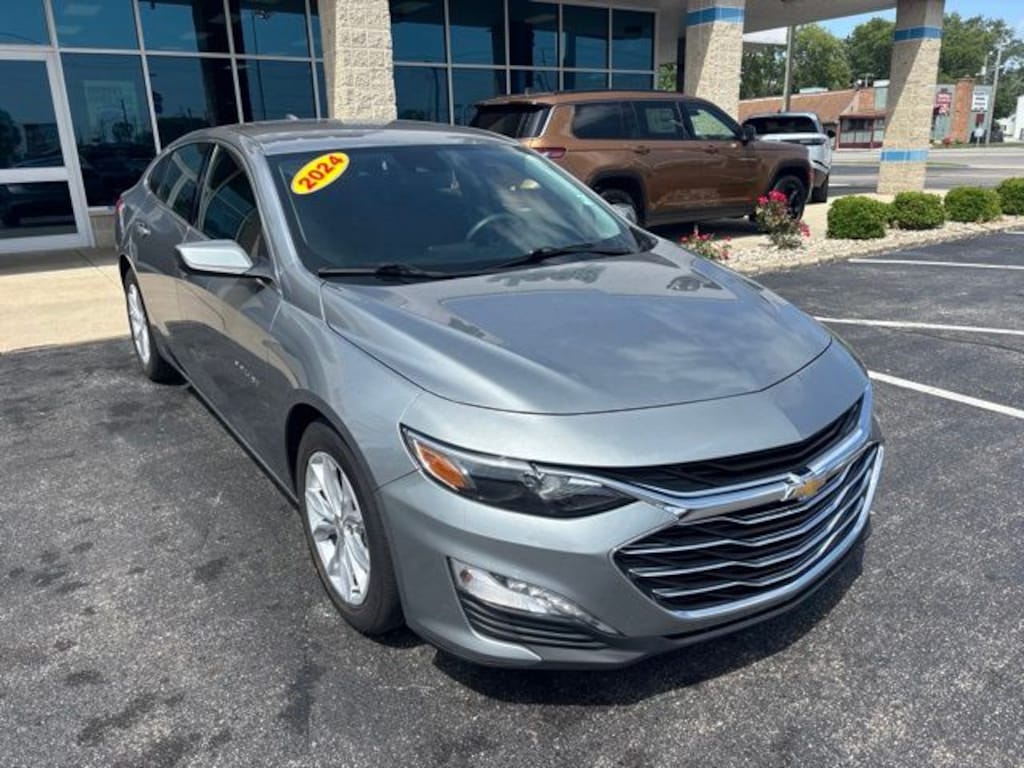 Used 2024 Chevrolet Malibu LT Sedan