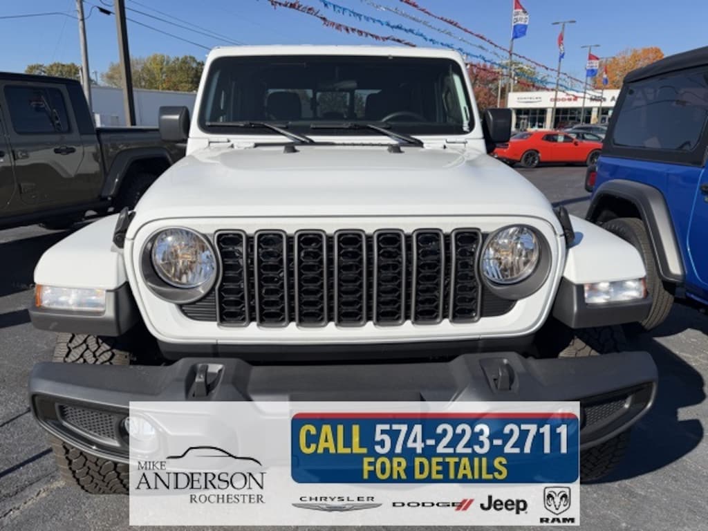 New 2025 Jeep Gladiator NIGHTHAWK 4X4 Pickup